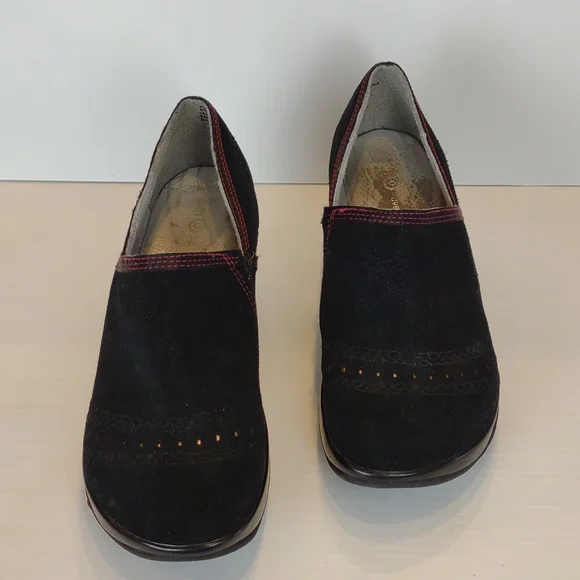 J-41 Black and Red Mules - Picture 3 of 16